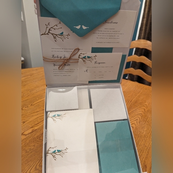 Celebrate it Wedding Invitation Kit 30 Sets (white & teal lovebirds) NIB - Picture 1 of 11